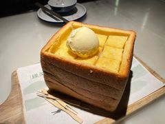 面包诱惑-绿茶餐厅(深南广场万科店)