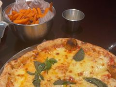 -22ºN BISTRO西餐&酒馆(石奥商业街店)