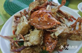 Local Crab with Scallion and Ginger Stir-fry
