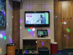 -蓝尊量贩(黄河路店)