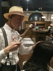 -TWOFACE 双面理发馆