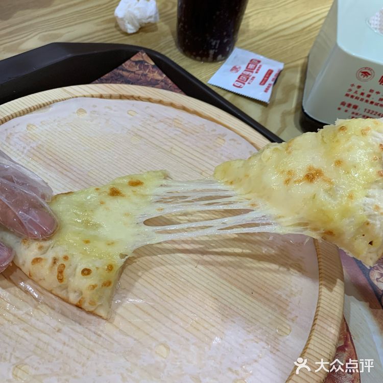 美食披萨