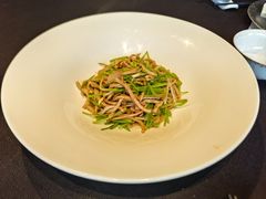 -鲁采LU STYLE(新天地店)