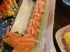 三文鱼腩-半藏居酒屋(香港花园店)
