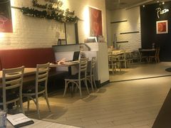 -必胜客(WOW万隆店)