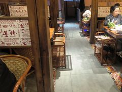 -东巴婆婆云南鱼豆花火锅(大东门店)