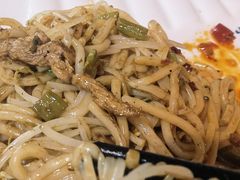 -牛八宝桂林米粉(八里庄店)