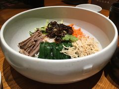 鸡丝凉米线-云海肴·汽锅鸡·云南菜(天津国金汇店)