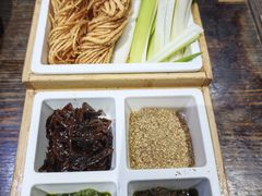 -魁盛居百年鲁菜馆(县西巷店)
