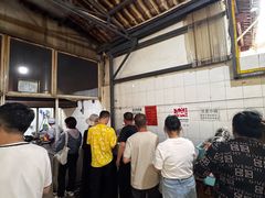 -正宗杨记普洱酸醋米线(总店)