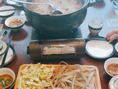 -宣威山野人家·云南菜·菌火锅(金碧店)