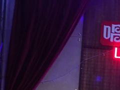 -唱吧麦颂KTV(西单华威潮铺街店)
