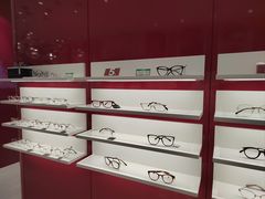 -吴良材眼镜(南翔印象城MEGA店)