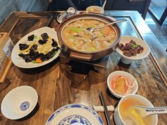 -顺兴老茶馆·精品川菜(世纪城店)