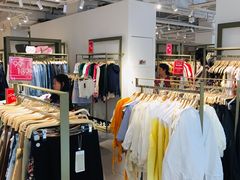 -URBAN REVIVO(北京斯普瑞斯奥特莱斯店)