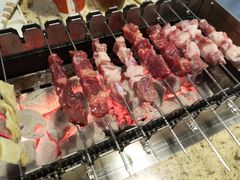 羊肉串-長壹旋转烤吧 农家鸡火锅