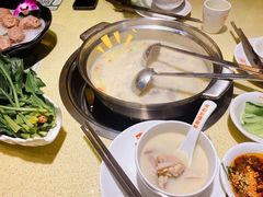 -煲大王猪肚鸡·椰子鸡火锅(红谷滩万达店)
