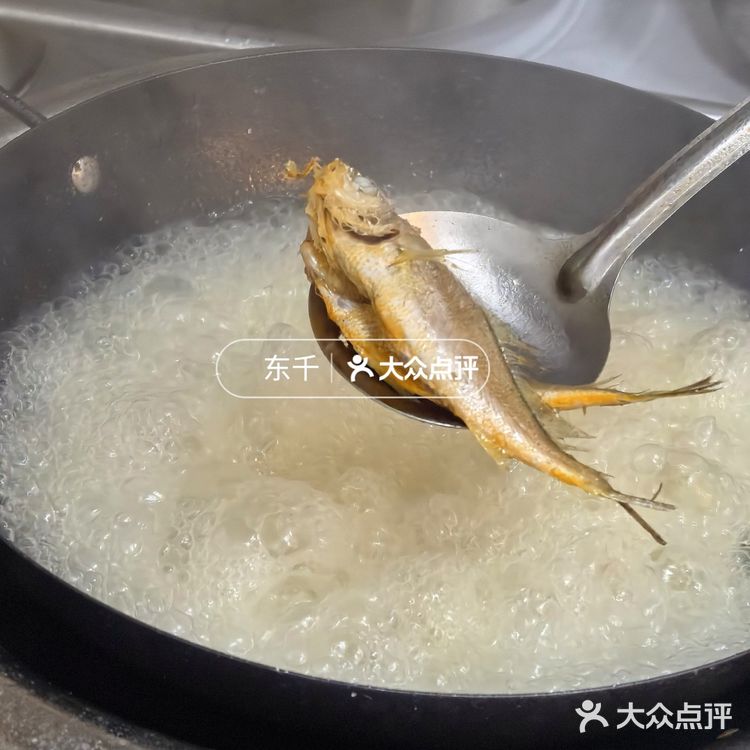 这碗海鲜鱼面🍜我可以周一食到周七