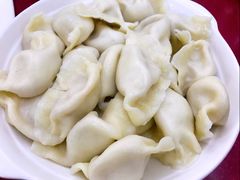 猪肉酸菜饺子-哈尔滨饺子王·东北菜(鱼鳞浃路店)