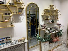 -肆兮眼镜·蔡司·徕卡战略合作店(大坪店)