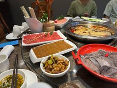 -仟佰味鲜货火锅(中央公园)