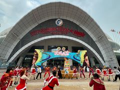 -灵玲国际马戏城
