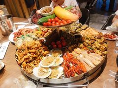 -日进一片海.生腌海鲜火锅.宵夜烧烤(三里屯总店)