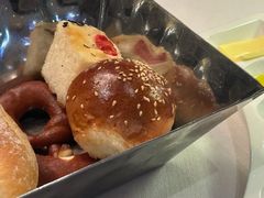 -龙虾酒吧扒房(宁波香格里拉店)