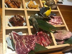 -肉魁屋·烧肉·烧鸟·酒场(高新店)