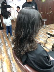 -镁连社·美联社