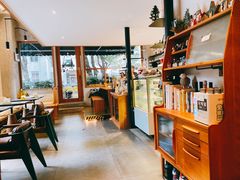 -慢象咖啡(台江店)