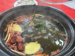 -花苑美食横琴生蚝火锅(拱北粤华路店)