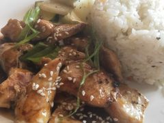 炭烤乳猪饭-Smoke resto