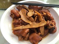 子姜焖猪手-荔枝楼酒家(员村东璟店)