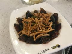 -张大师鸭爪爪特色干锅(南湖店)