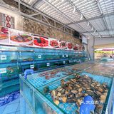朋友推荐了一家海鲜店 说是又好吃又便宜