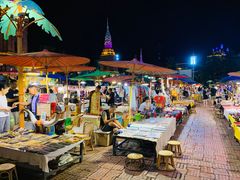 -东南亚风情赶摆街夜市