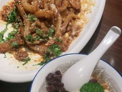 -味上湘菜馆(岳麓山店)
