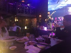 -爱啤精酿·民谣酒馆(滨江店)