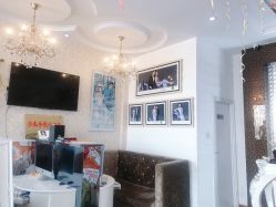 -施华洛婚纱摄影会所(范阳中路店)