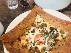 鸡蛋蘑菇熏肉荞麦可丽饼-RAC BAR(安福路店)