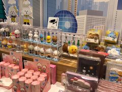 -泡泡玛特POPMART(杭州乐堤港店)
