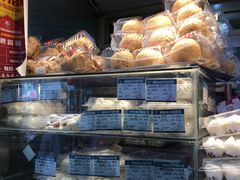 -白玉兰食品(汇联商厦店)