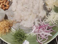 -得意咚瓜·顺德鱼生·冬瓜火锅(深圳首店)