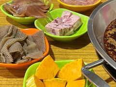 -毛毛老火锅(八年观音桥店)