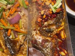 -鸣记脆皮烤鱼·海鲜烤鱼(亿合城店)