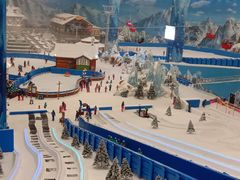 -长沙湘江冰雪世界