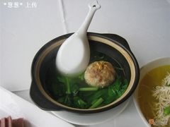 蟹粉狮子头-怡园饭店-餐厅(四望亭店)