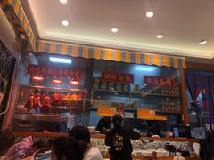 -彩虹站·香港烧腊茶餐厅