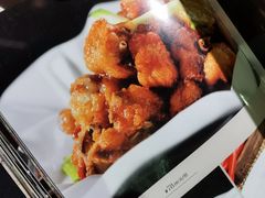 -铜锣湾·有麝自然香(渝北财富中心店)